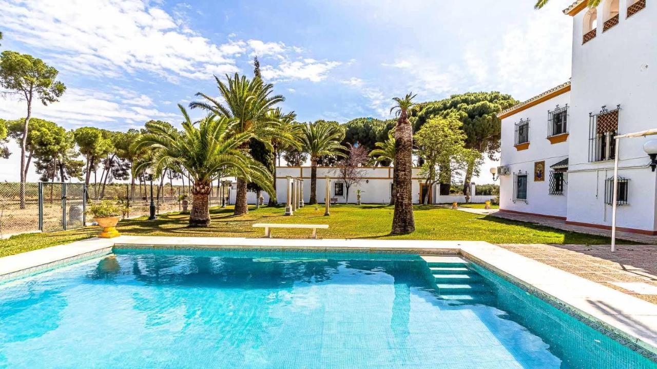 Вилла Hacienda El Corchuelo Марчена Экстерьер фото