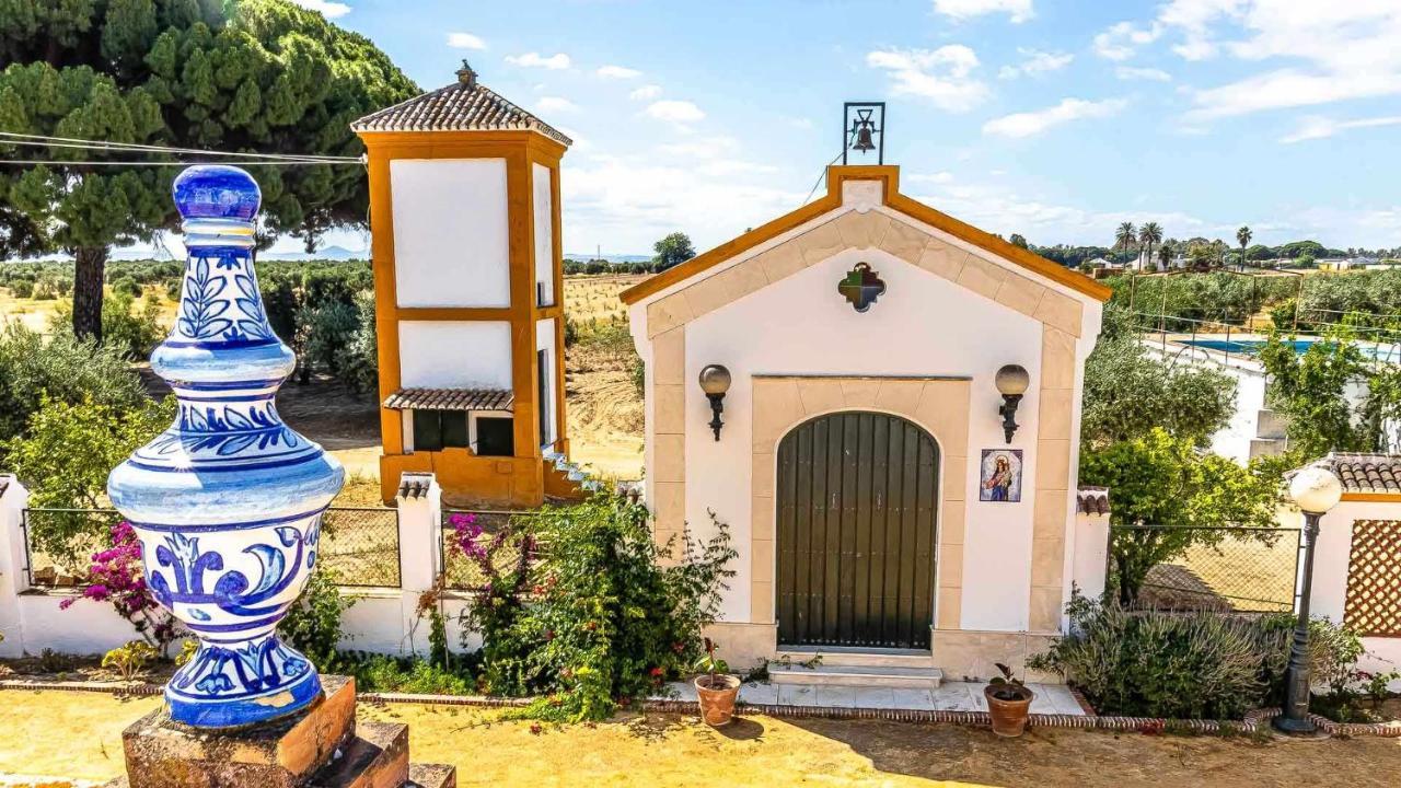 Вилла Hacienda El Corchuelo Марчена Экстерьер фото