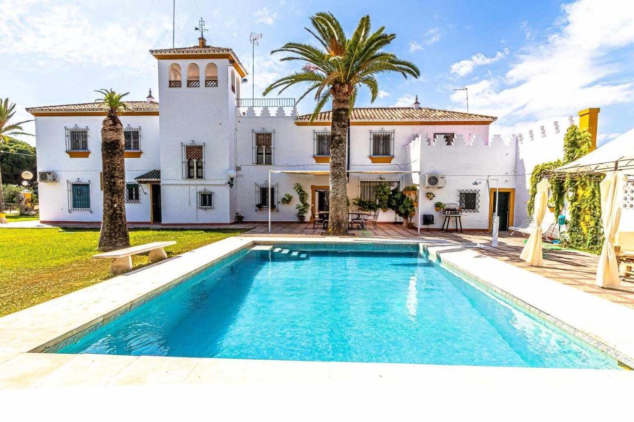 Вилла Hacienda El Corchuelo Марчена Экстерьер фото
